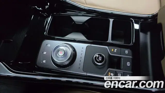 Kia Sorento 2024 — Photo 7/37