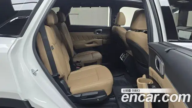 Kia Sorento 2024 — Photo 23/37