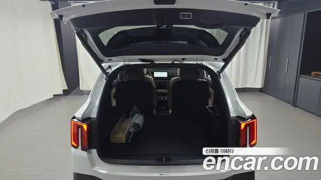 Kia Sorento 2024 — Photo 25/37