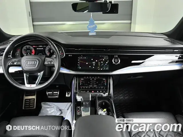 Audi Q8 2021 — ფოტო 7/20