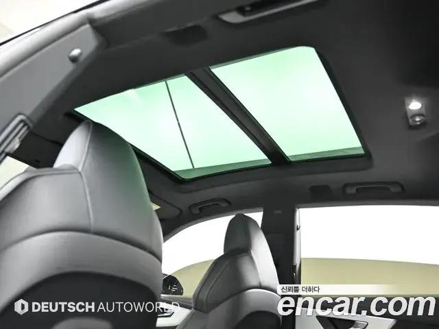 Audi Q8 2021 — ფოტო 5/20