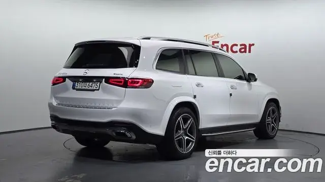 Mercedes-Benz GLS-Class 2022 — Şəkil 16/32