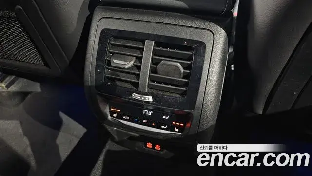 BMW X3 2022 — ფოტო 11/34