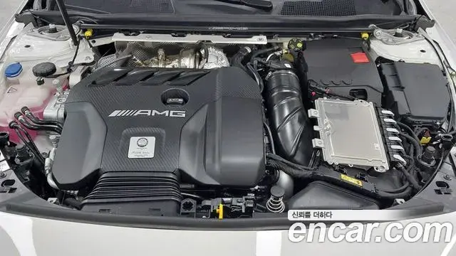 Mercedes-Benz CLA-Class 2025 — Фото 5/18