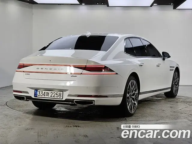 Genesis G90 2023 — ფოტო 12/20