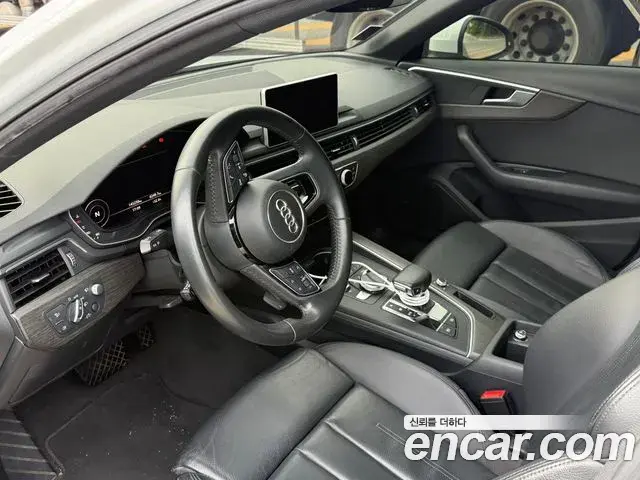 Audi A4 2019 — Photo 7/11