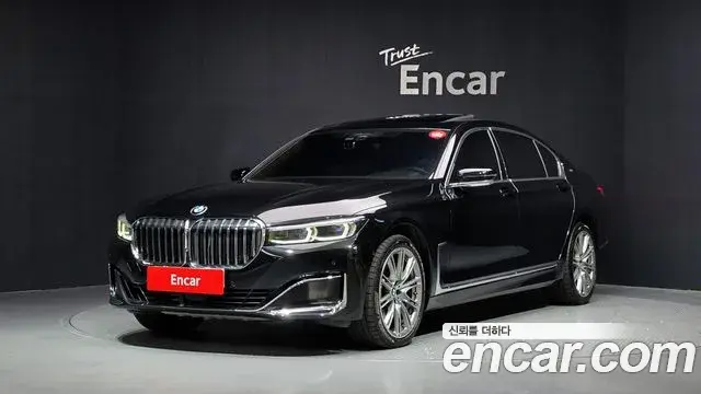 BMW 7 Series 2020 — Photo 8/33