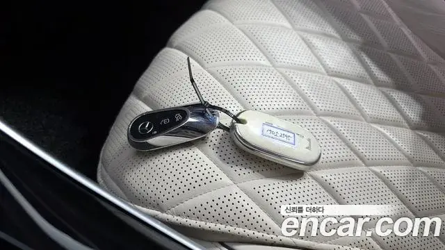 Mercedes-Benz S-Class 2022 — ფოტო 5/33