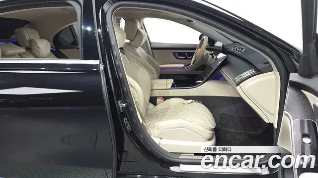 Mercedes-Benz S-Class 2022 — ფოტო 29/33
