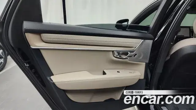 Volvo S90 2026 — ფოტო 33/33