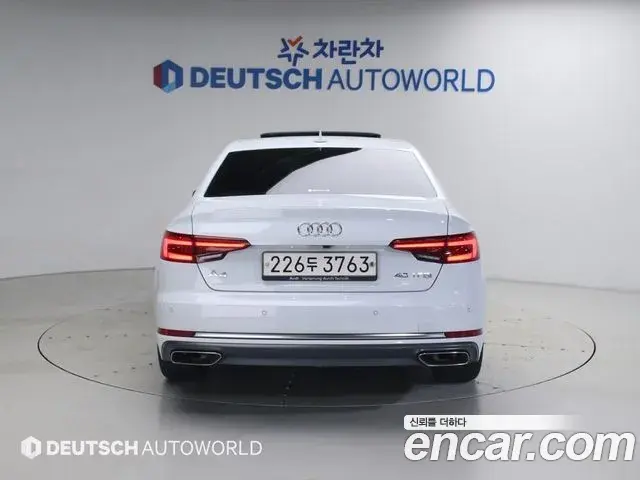 Audi A4 2019 — ფოტო 12/20