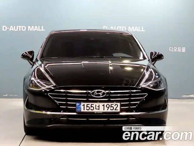 Hyundai Sonata 2021 — Фото 2/20