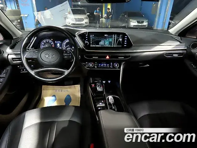 Hyundai Sonata 2021 — Фото 6/20