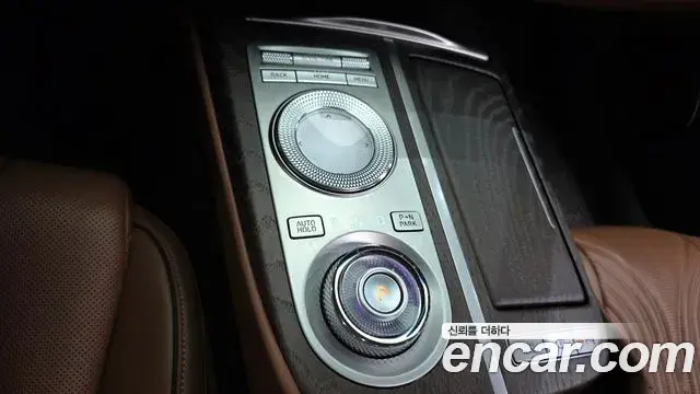 Genesis G80 2021 — ფოტო 18/20