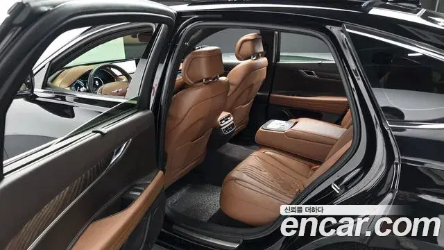 Genesis G80 2021 — ფოტო 8/20