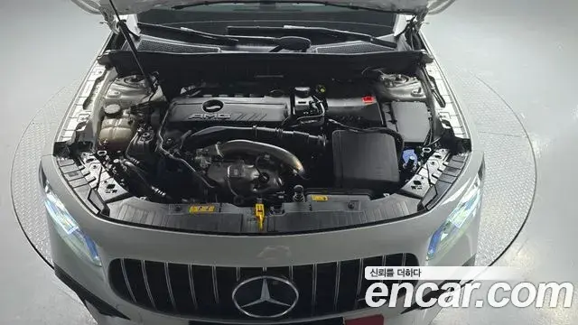 Mercedes-Benz GLB-Class 2023 — Фото 6/20