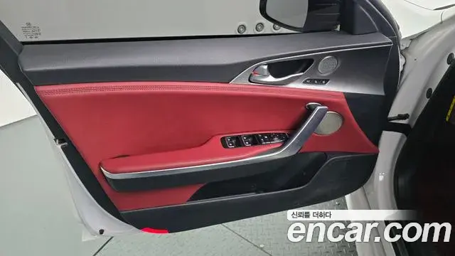 Kia Stinger 2019 — Photo 33/33
