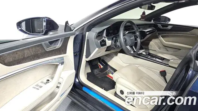 Audi A7 2021 — Şəkil 7/34