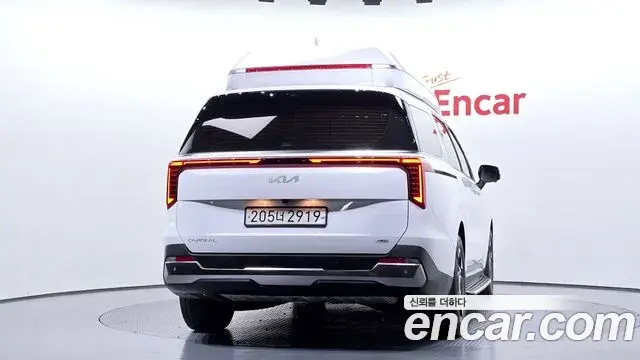 Kia Carnival 2024 — Photo 17/20