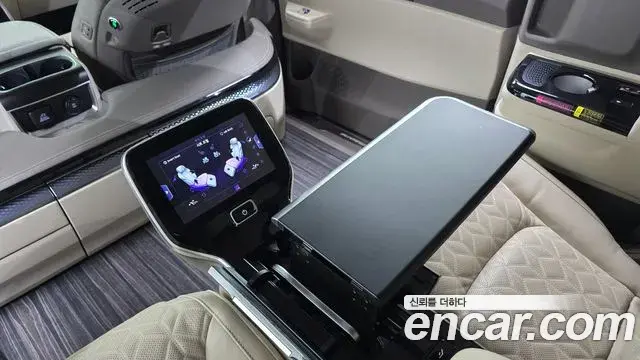 Kia Carnival 2024 — Photo 3/20