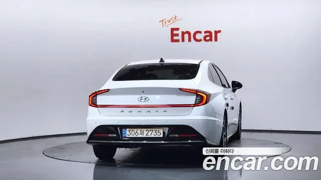 Hyundai Sonata 2021 — Фото 4/20