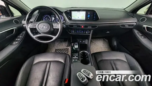 Hyundai Sonata 2021 — Фото 7/20