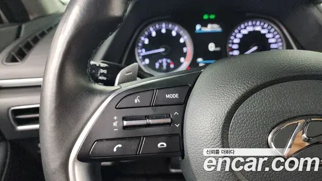 Hyundai Sonata 2021 — Фото 17/20