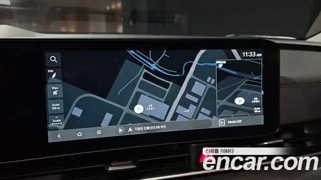 Kia Carnival 2023 — Фото 15/20