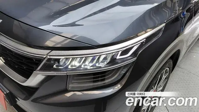 Kia Seltos 2022 — Photo 17/34