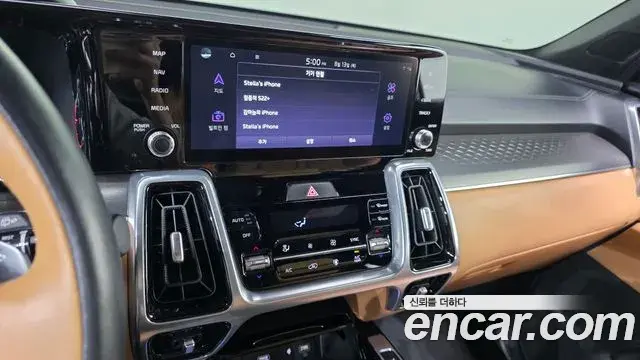 Kia Sorento 2022 — Photo 17/33