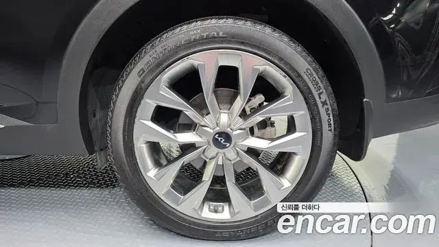 Kia Sorento 2022 — Photo 31/33