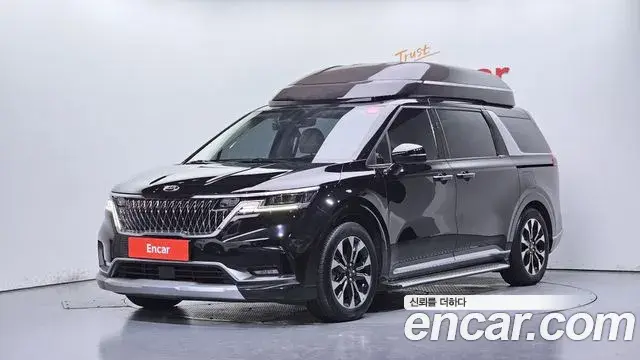 Kia Carnival 2021 — Photo 1/20