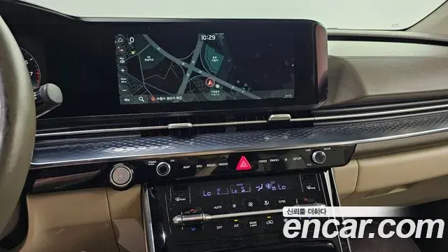 Kia Carnival 2021 — Photo 14/20