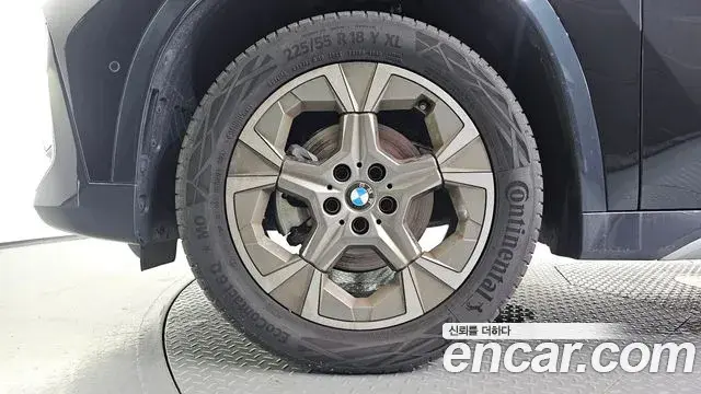 BMW X1 2023 — Фото 4/20