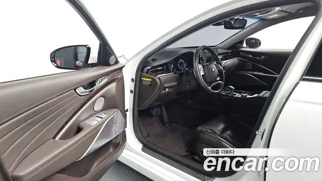 Kia The K9 2020 — Photo 10/20