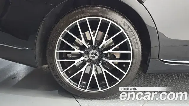 Mercedes-Benz S-Class 2023 — ფოტო 29/34