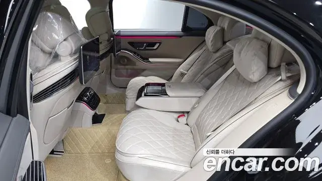 Mercedes-Benz S-Class 2023 — ფოტო 11/34
