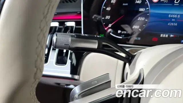 Mercedes-Benz S-Class 2023 — ფოტო 21/34