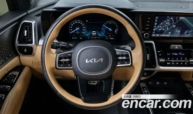 Kia Sorento 2022 — Фото 14/20