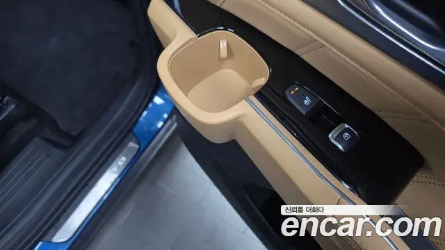 Kia Sorento 2022 — Şəkil 25/37