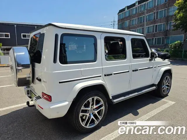 Mercedes-Benz G-Class 2024 — Şəkil 9/17