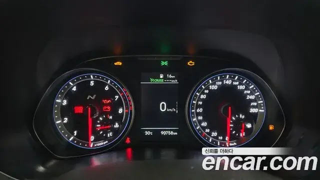 Hyundai Veloster 2019 — Фото 8/20