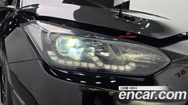 Hyundai Veloster 2019 — Şəkil 30/30