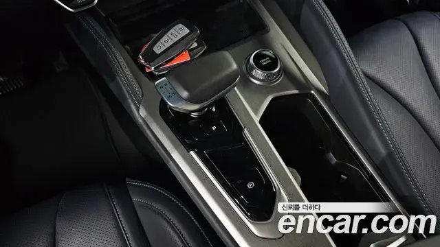 Renault Samsung Grand Koleos 2025 — Photo 18/30