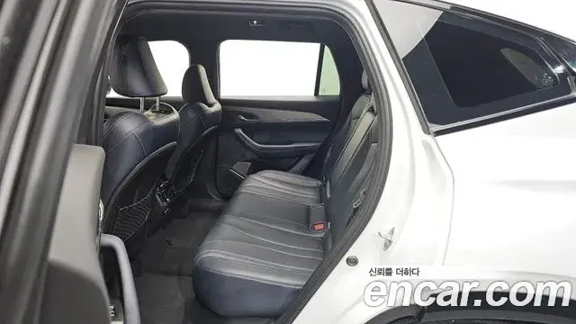 Renault Samsung Grand Koleos 2025 — Photo 19/30