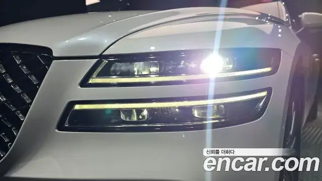 Genesis G80 2023 — ფოტო 26/31
