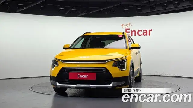Kia Niro 2022 — Şəkil 15/20