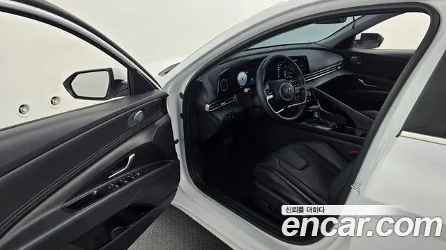 Hyundai Avante 2022 — Фото 10/20