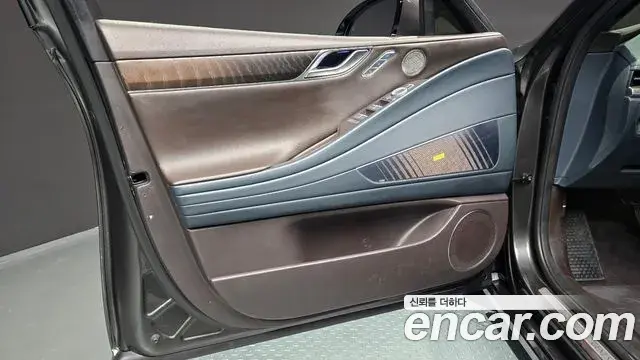 Genesis G80 2022 — Şəkil 32/32