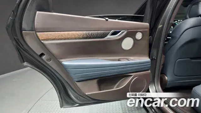 Genesis G80 2022 — Şəkil 23/32
